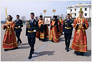 В Хабаровск доставлена икона с частицей мощей святого благоверного великого князя Александра Невского